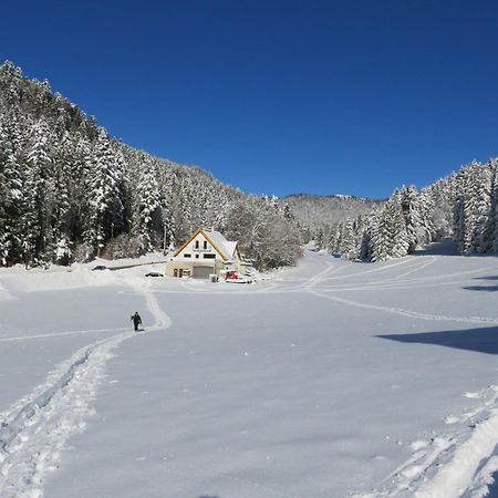 Gite La Resilience, Sur La Piste De Ski D'Autrans Luaran gambar