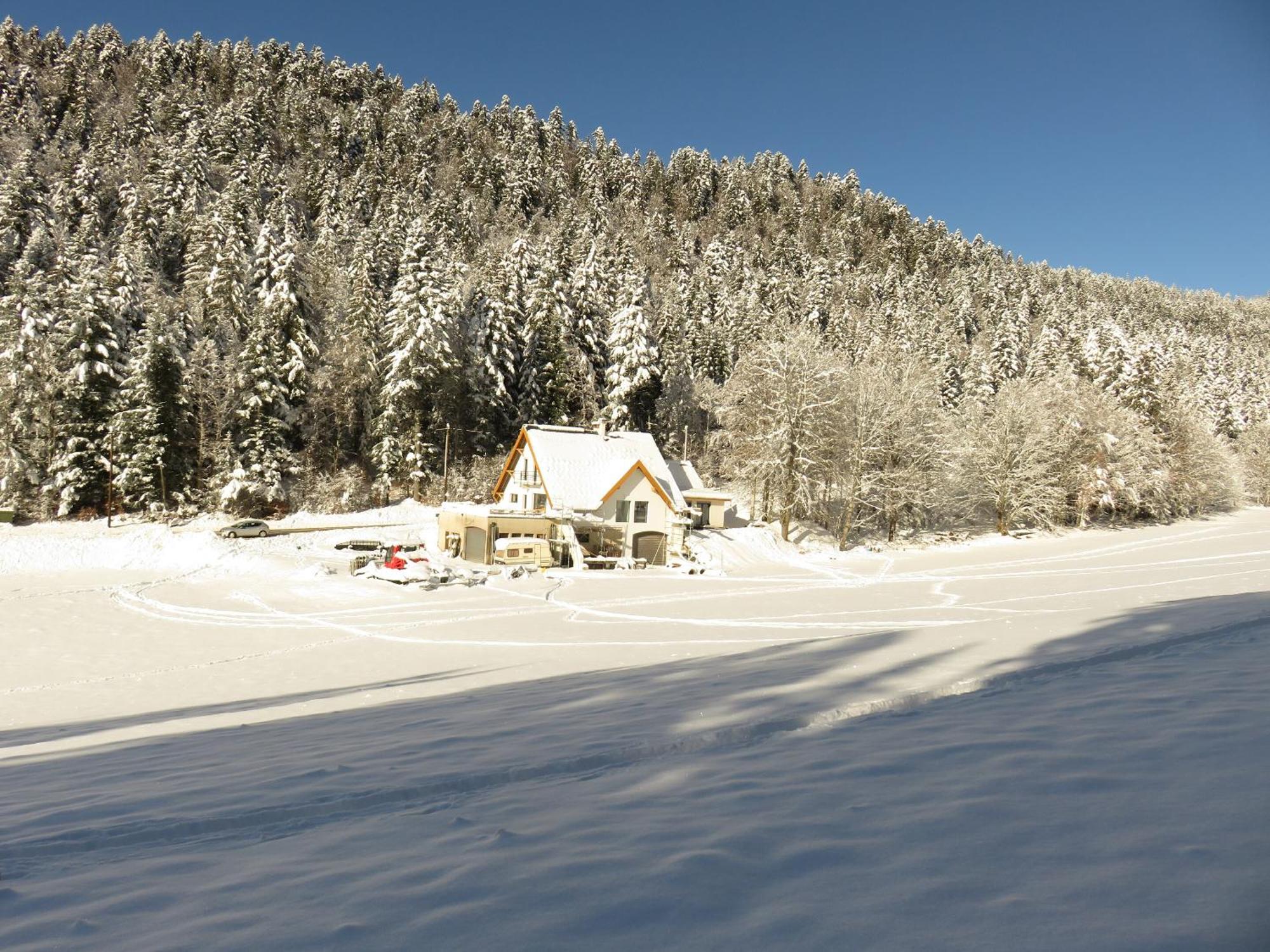 Gite La Resilience, Sur La Piste De Ski D'Autrans Luaran gambar